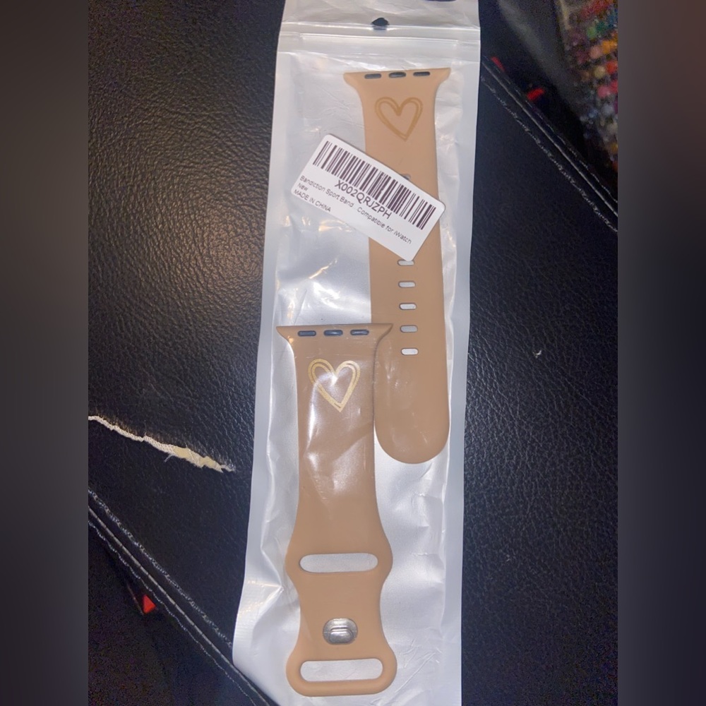 Hearts Apple Watch band